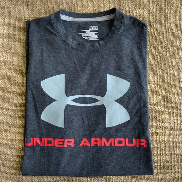 Under Armour Men’s Medium T-Shirt - Picture 9 of 9